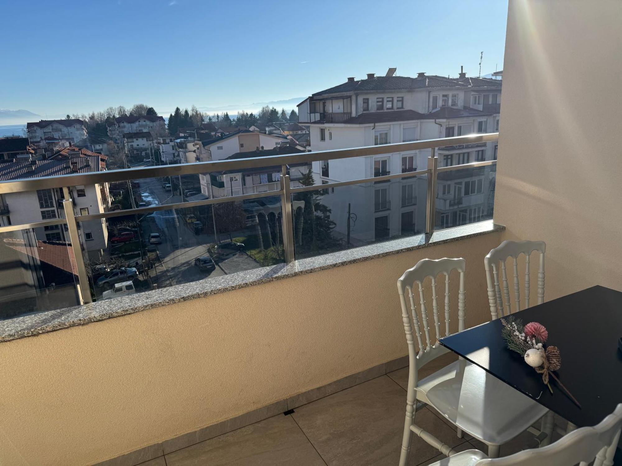 Hotel Majestic Struga Buitenkant foto