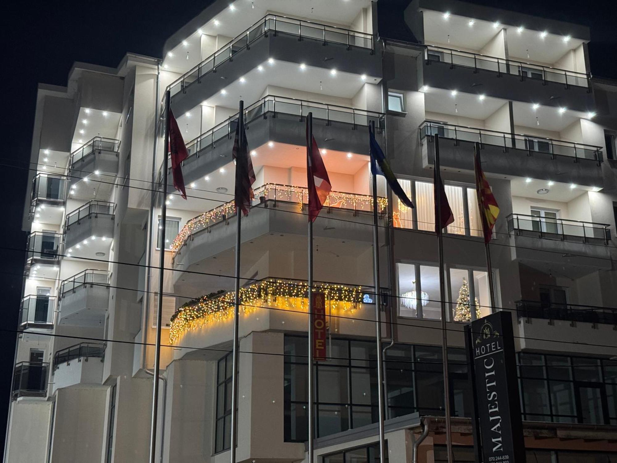 Hotel Majestic Struga Buitenkant foto