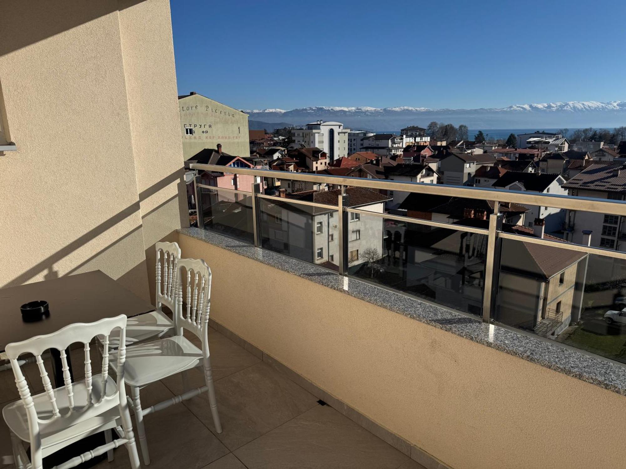 Hotel Majestic Struga Buitenkant foto