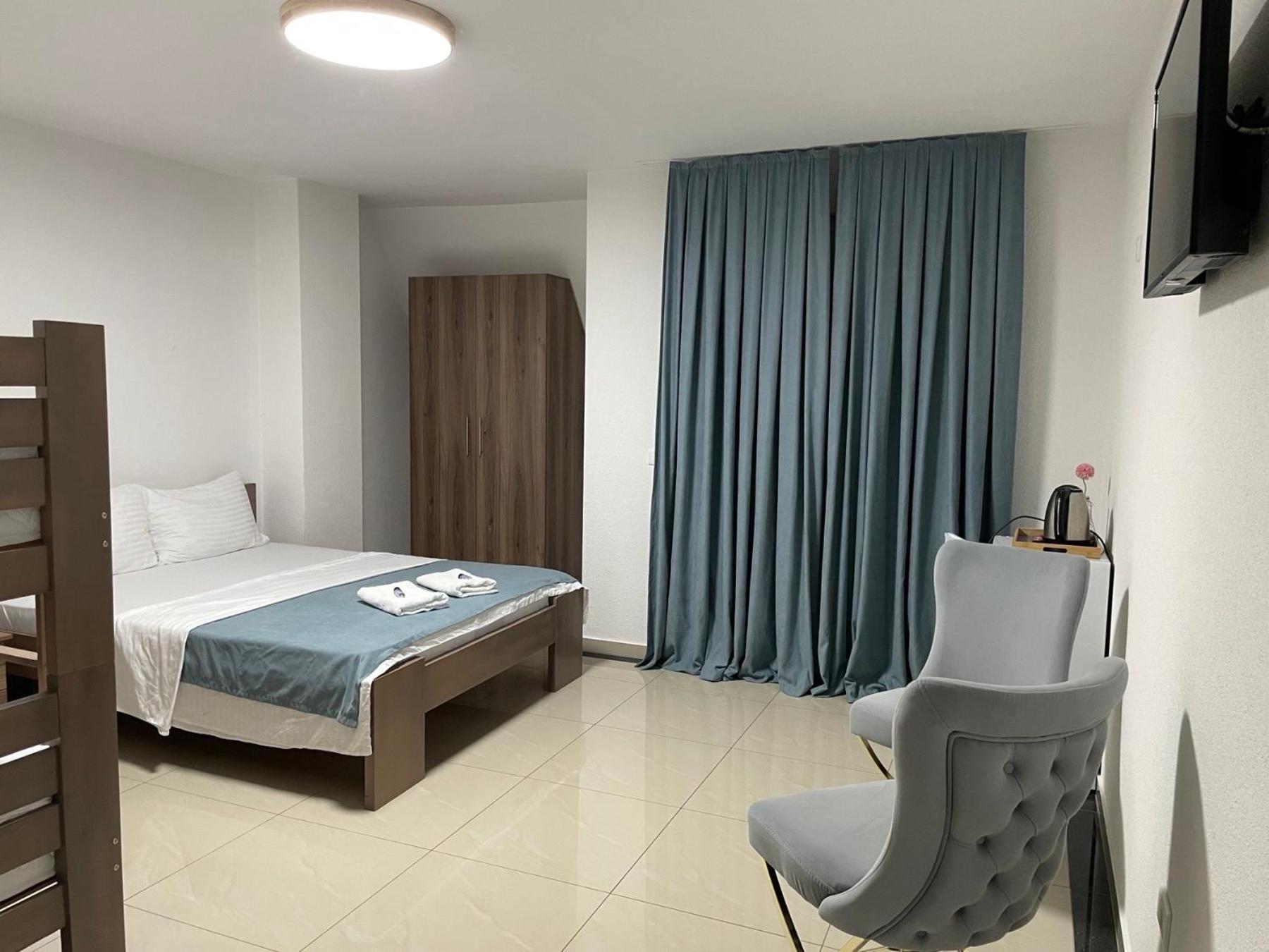 Hotel Majestic Struga Buitenkant foto